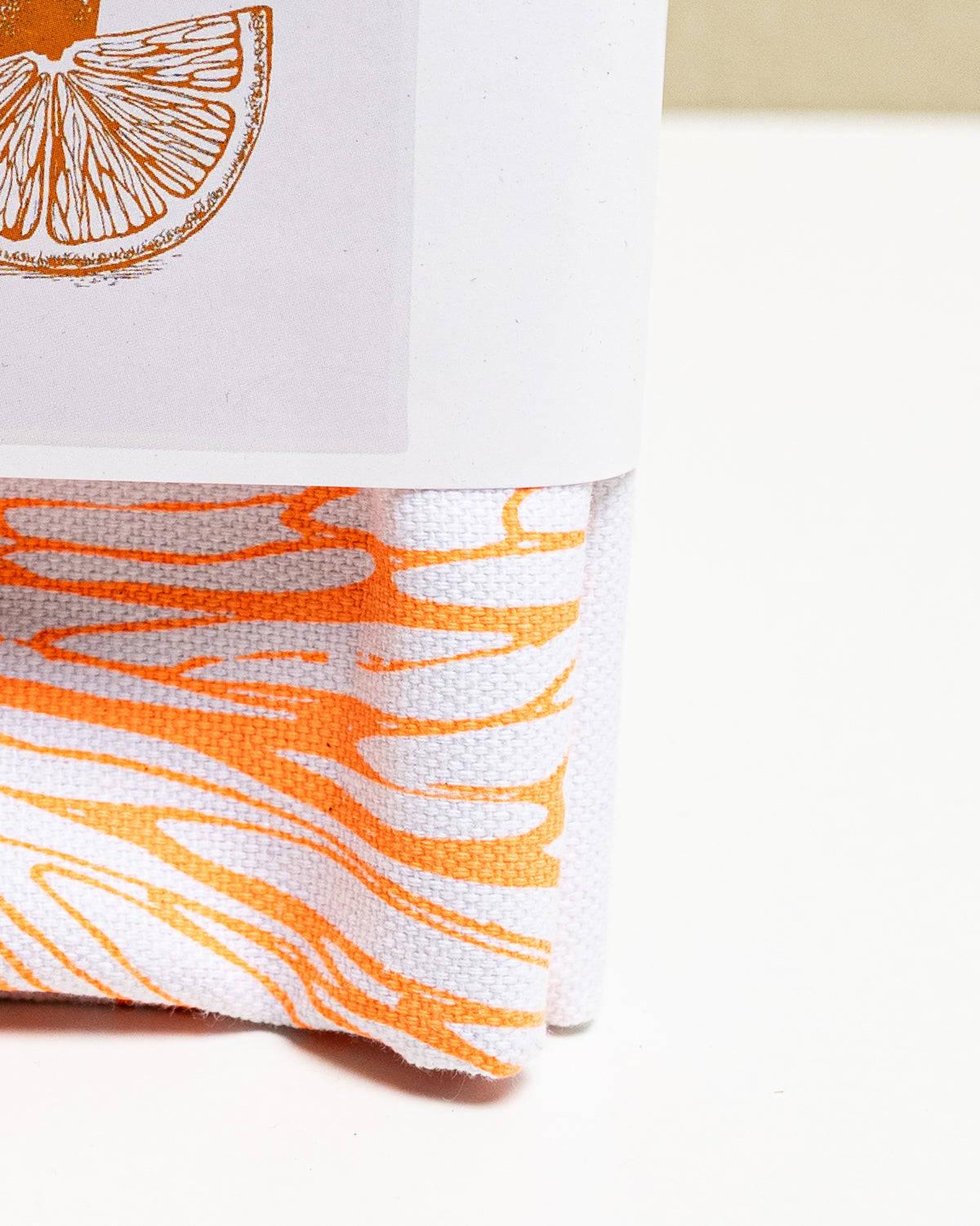 Geschirrtuch weiß - Orange Illustration