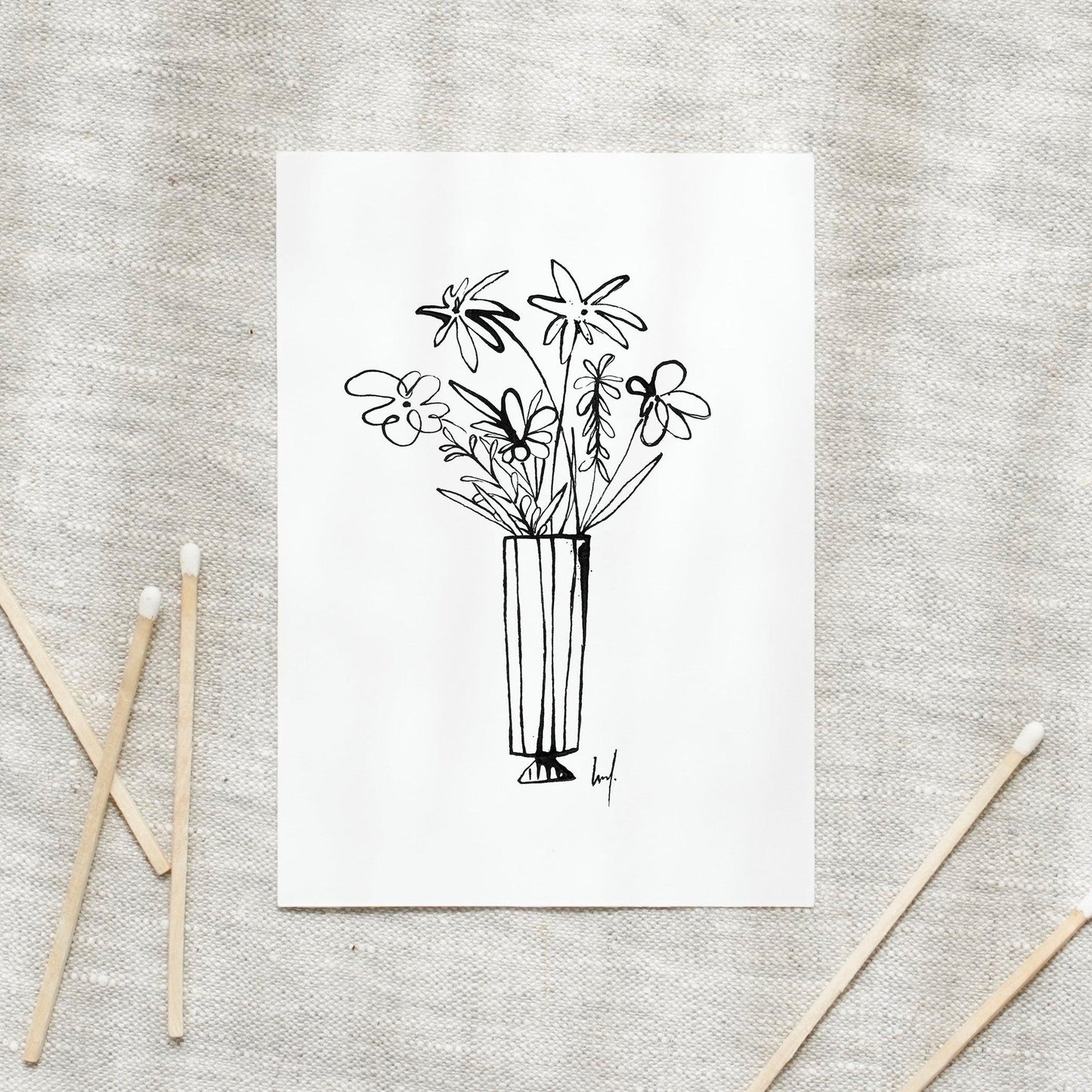 Postkarte - B/W Flower Vase