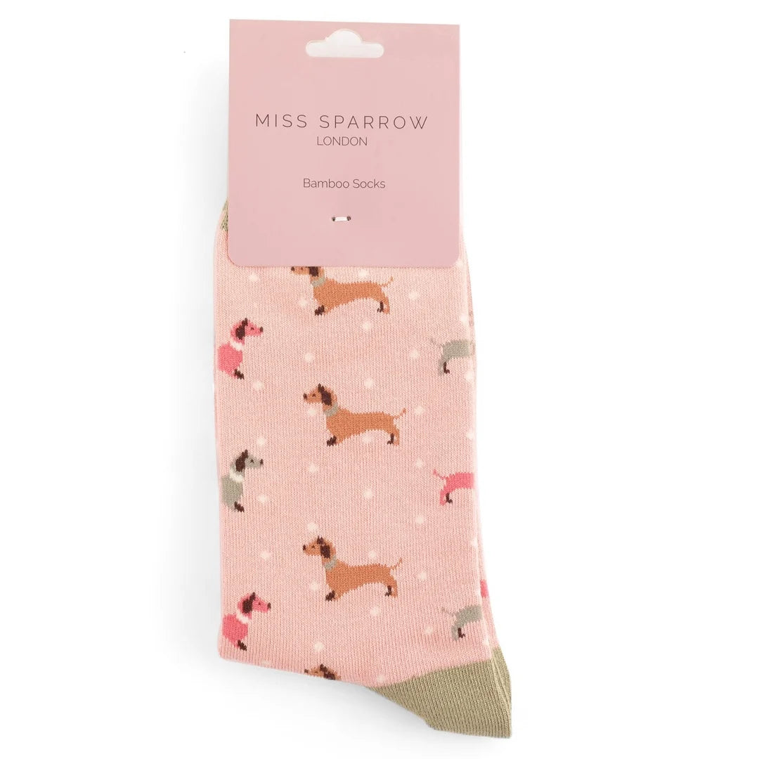 Miss Sparrow - Bambus Socken mit Motiv - Dackel mit Punkten